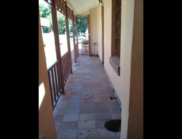 8 BEDROOM HOUSE FOR SALE IN RUSTENBURG